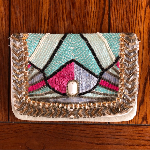 Kimchi Blue Embellished Pearl/Cream Crossbody Bag - Picture 2 of 6